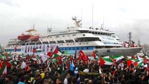 dezember-2010-die-mavi-marmara-kehrt-nach-istanbul-zurueck