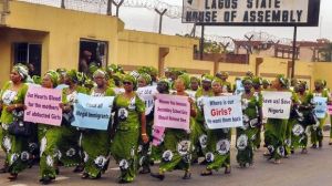 Protestmarsch in der nigerianischen Metropole Lagos  |  © EPA/STR